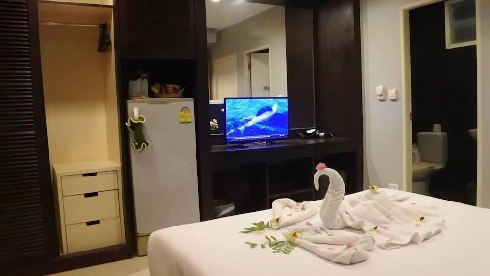 Baannueng@Kathu Hotell Phuket Eksteriør bilde